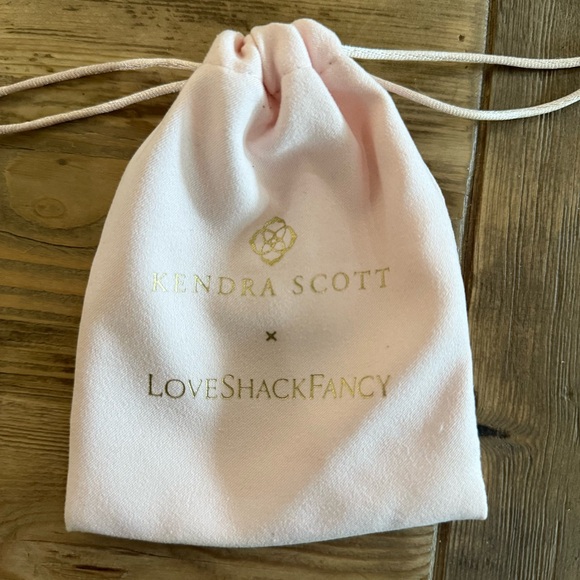 NEW Kendra Scott x LoveShackFancy Charm Bracelet - Picture 4 of 4